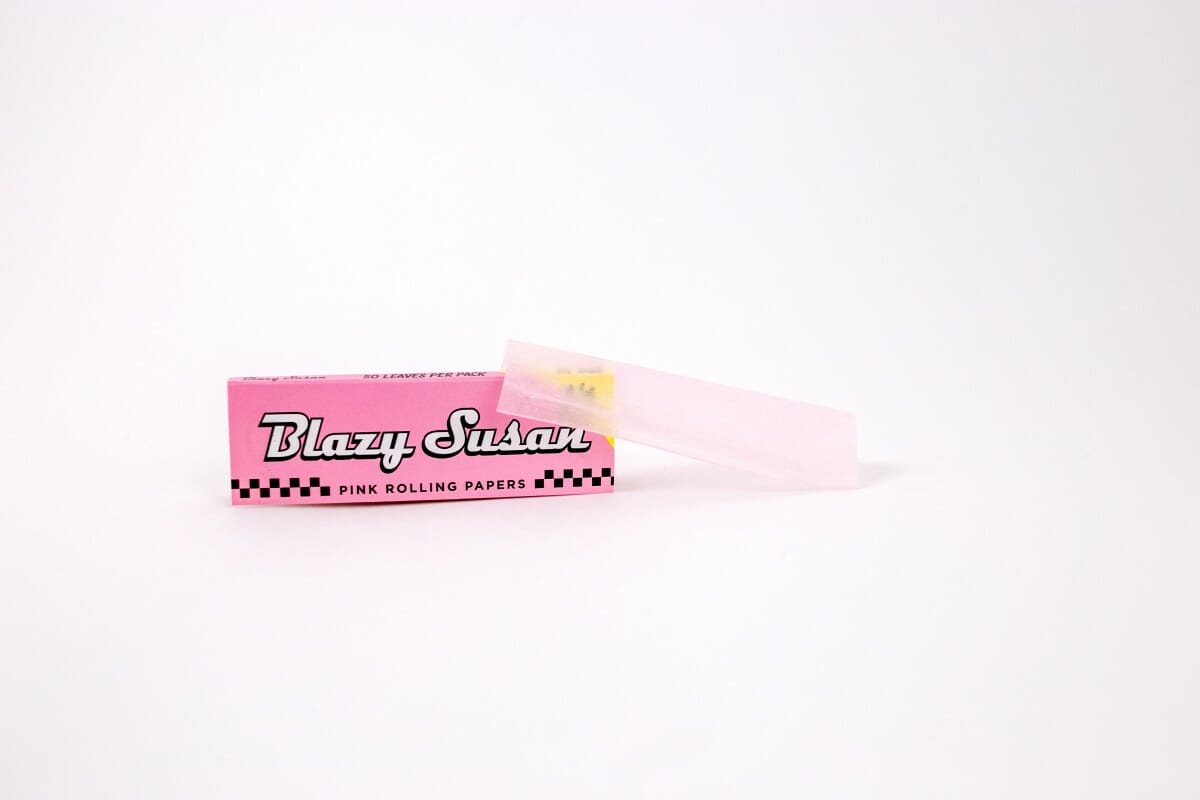 Blazy Susan – Pink Rolling Papers – 1-1/4 | BC Weed Edible Canada
